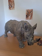 Grosse Nashornfigur 60cm Deko