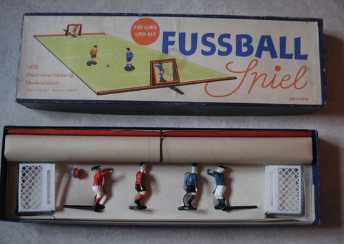 Ddr fussballapiel für - ddr, jung