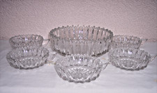 Dessertschüssel  mit 5 Dessertschalen/Eisschalen aus Kristallglas