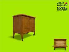 WMK Formschöne und sehr gut erhaltene Mid-Century Barkommode aus 1958 auf Rollen