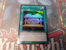 Yu-Gi-Oh!  1 × Ultra Rare Gold Sarkophag 