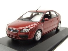 Ford focus 2004 - focus, dunkelrot