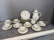 Meissen Kaffeeservice „Neumarseille“ Gestreute Blümchen, 8 Personen, 1. Wahl
