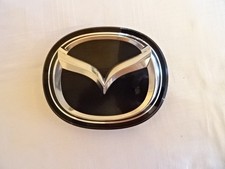 Emblem vor Radarsensor Mazda 3