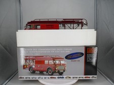 CMC 1:18 M-084 Ferrari Renntransporter Typ Fiat 642 RN2 Bartoletti 1957 in OVP