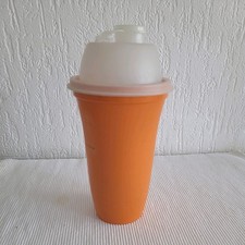Tupperware Retro Shaker Mix