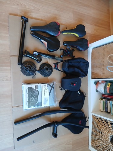 Fahrradteile.