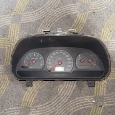 Volvo V40 Tacho Tachometer Kombiinstrument 30857575