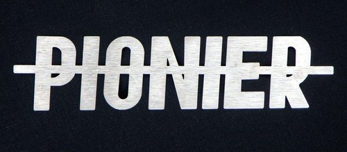 Pionier schriftzug 180x40 - pionier,