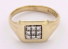 9 kt Gold Diamant Ring mit 9