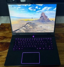 Alienware m16 R2 - 16" 240Hz