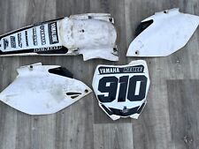 Yamaha YZF 250 Kotflügel Seitenteile Fender Side Cover Startnummerntafel Number