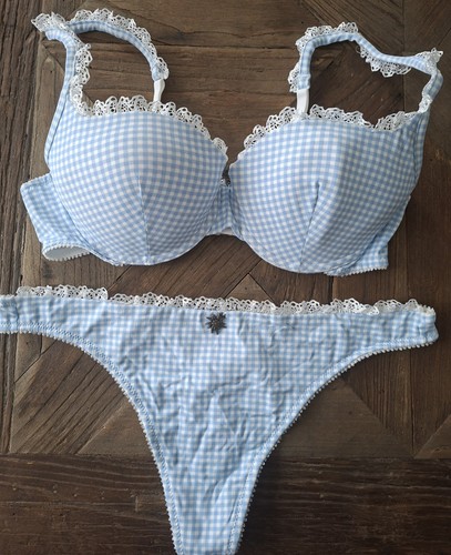 Dirndl push und string - push-up, bh