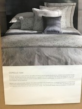 YVES DELORME | Corolle Galet