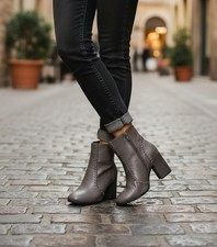 R And BE Stiefelette Boots