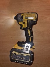 DeWalt DCF887