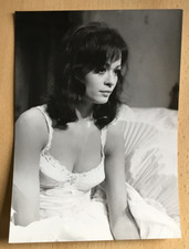 Marie Versini (Pressefoto '65) in "Ferien mit Piroschka" sexy