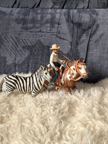 Zwei schleich figuren - zwei,