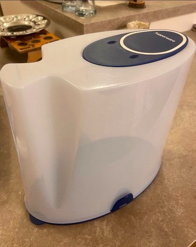 Tupperware trendsetter - tupperware,