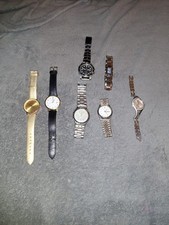 Diverse Uhren an Bastler