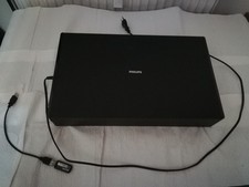 Philips Box (Subwoofer - 220-240V,50/60Hz,50W) Nr. SW850. plus USB Stick.