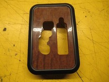 Mercedes E-Klasse 210 Mopf - Blende Wahlhebel Autom. Avantgarde Sapeli braun 735