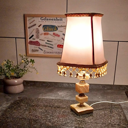 Tischlampe metall mit beigem - tischlampe,