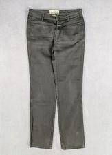 Relaxed Straight Closed Pedal