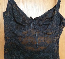 Corsage mit Straps und Bügeln schwarz Spitze transparent Volant 90 C