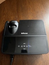 InFocus IN116 DLP-Projektor