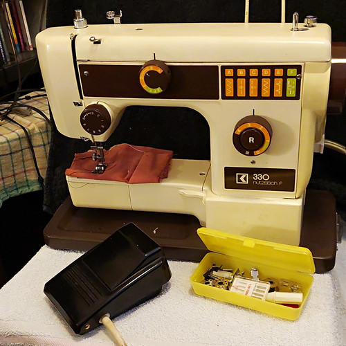 Dorina nähmaschine 330 - nähmaschine,