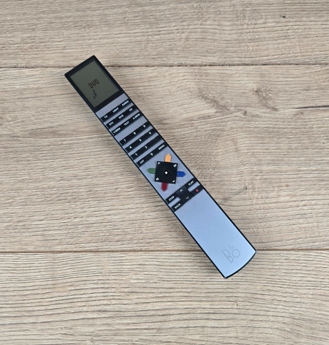 Bang olufsen beo4 - mk4, toggle