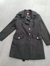 S. Oliver Wollmantel, Schwarz