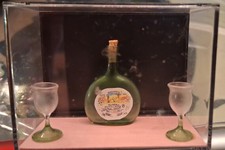 Flasche m. Gläsern evtl