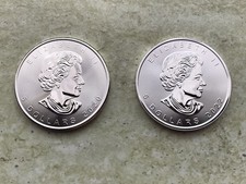 2 Stk. 1 Oz 2020+2022 Maple Leaf Canada Elizabeth Silbermünze 5 Dollars RCM 9999