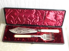 Antikes Fischbesteck Tranchiere Besteck! gestempelt! wohl versilbert !