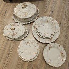 Antikes Porzellanservice - C. SEVRES H.C. Hahn Berlin - mit Goldrand &...