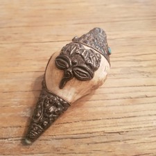 Tibetisches Muschel-Horn Conch mit Silberbeschlägen-Türkise Länge 120mm