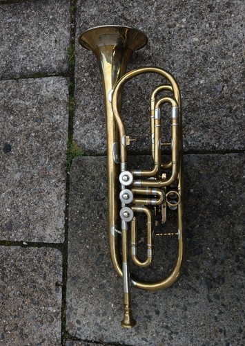 Trompete emanuel hüller - trompete,