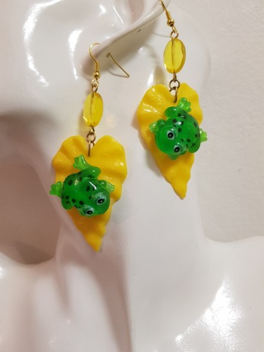 Ohrringe blatt mit frosch - ohrringe,