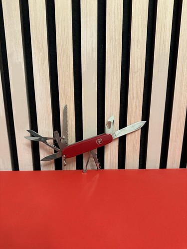 Schweizer taschenmesser - schweizer,