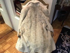 Nerzmantel  Weiß,junges Model Gr. 38 Bis 42, Guter Zustand  Start 129e