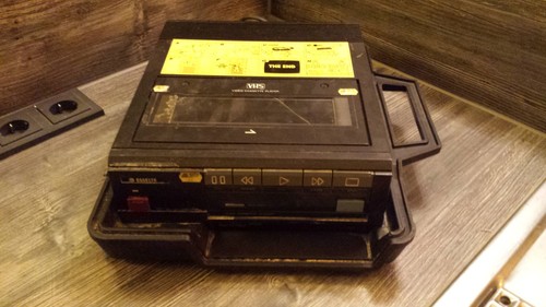 Gebrauchter retro vhs player - vhs,