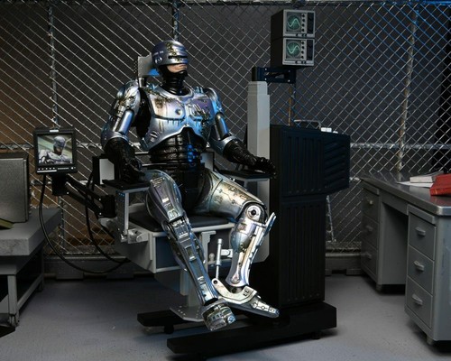 Robocop battle damaged - -,
