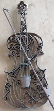 Geige aus Eisen  Wunderschön