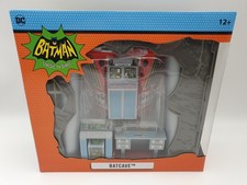 DC Retro Batman 66 Batcave