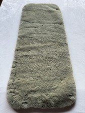 Edelzeit Teppich 2xKaninchenfell-Optik 2x Bankauflag, 35x90 cm, khaki