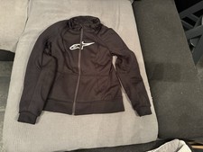 Alpinestars Motorrad Zipper/ Hoodie in Schwarz mit Protektoren.