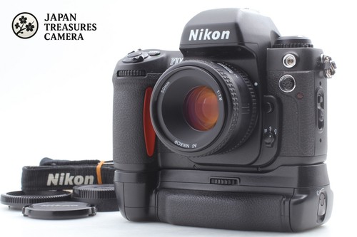 Neuwertig mit mb 15 - *neuwertig+++, nikon