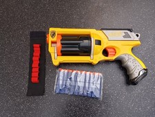 Nerf N-Strike Maverick Rev-6 + Munitionsarmband und 10 Pfeile